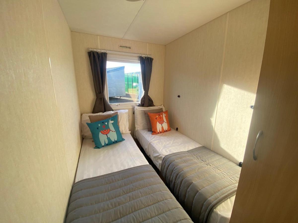 Lovely 8 Berth Caravan At Southview Holiday Park In Skegness Ref 33061C Hotel Ngoại thất bức ảnh